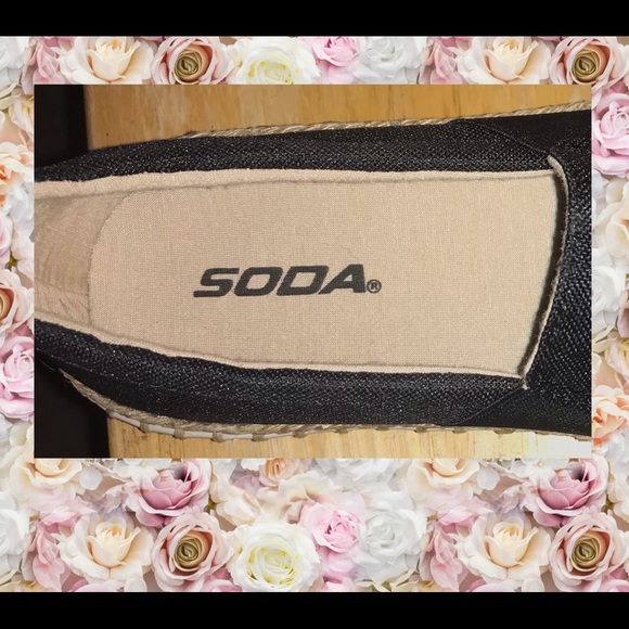 Black Linen Elastic Slip On White Soles Slip On - Picture 4 of 8